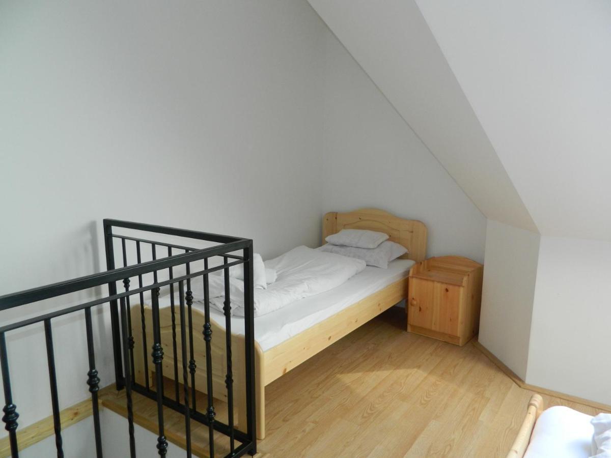 Familia-Pelso Apartmanhaz Zamárdi Zewnętrze zdjęcie