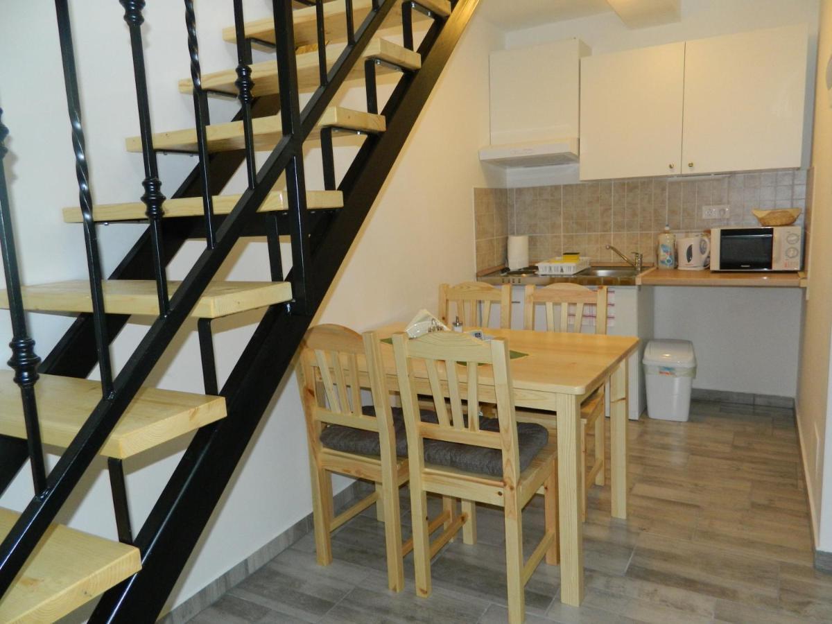 Familia-Pelso Apartmanhaz Zamárdi Zewnętrze zdjęcie