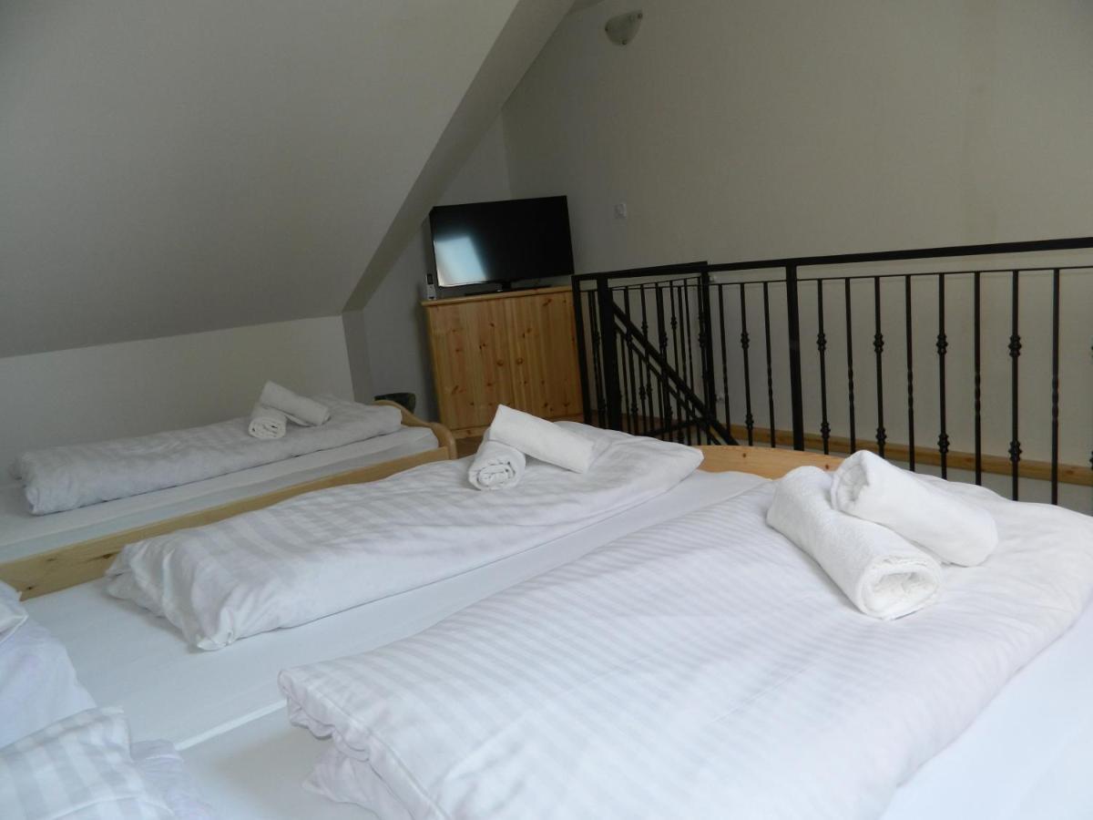 Familia-Pelso Apartmanhaz Zamárdi Zewnętrze zdjęcie